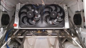 Rear-mounted dual-core dual-fan radiator for the new engine.