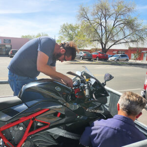 Terry and Marc loading Energica Ego+ RS to go back to Texas.